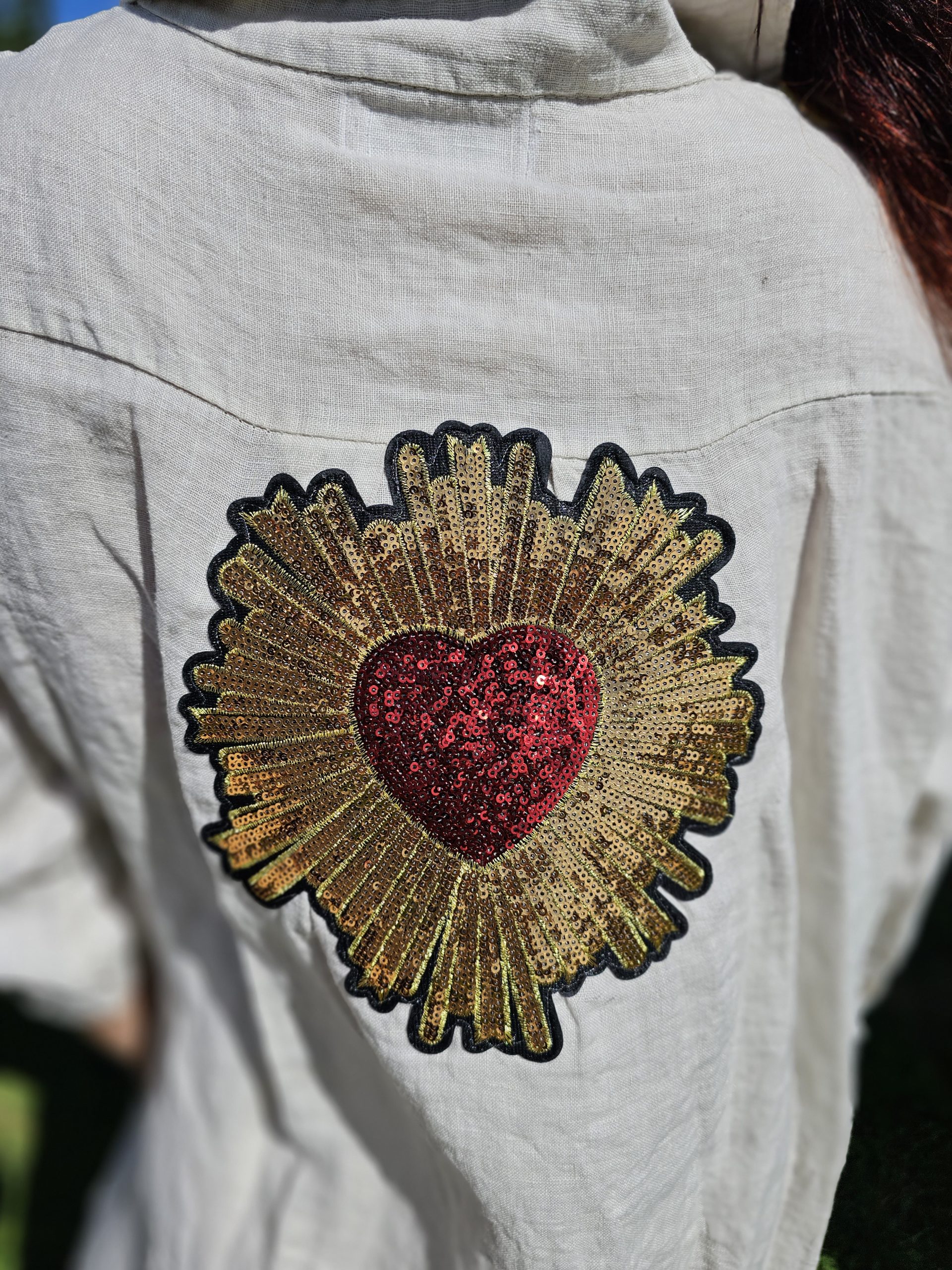 Vestido de Lino beige claro con logo corazón radiante - Imagen 3