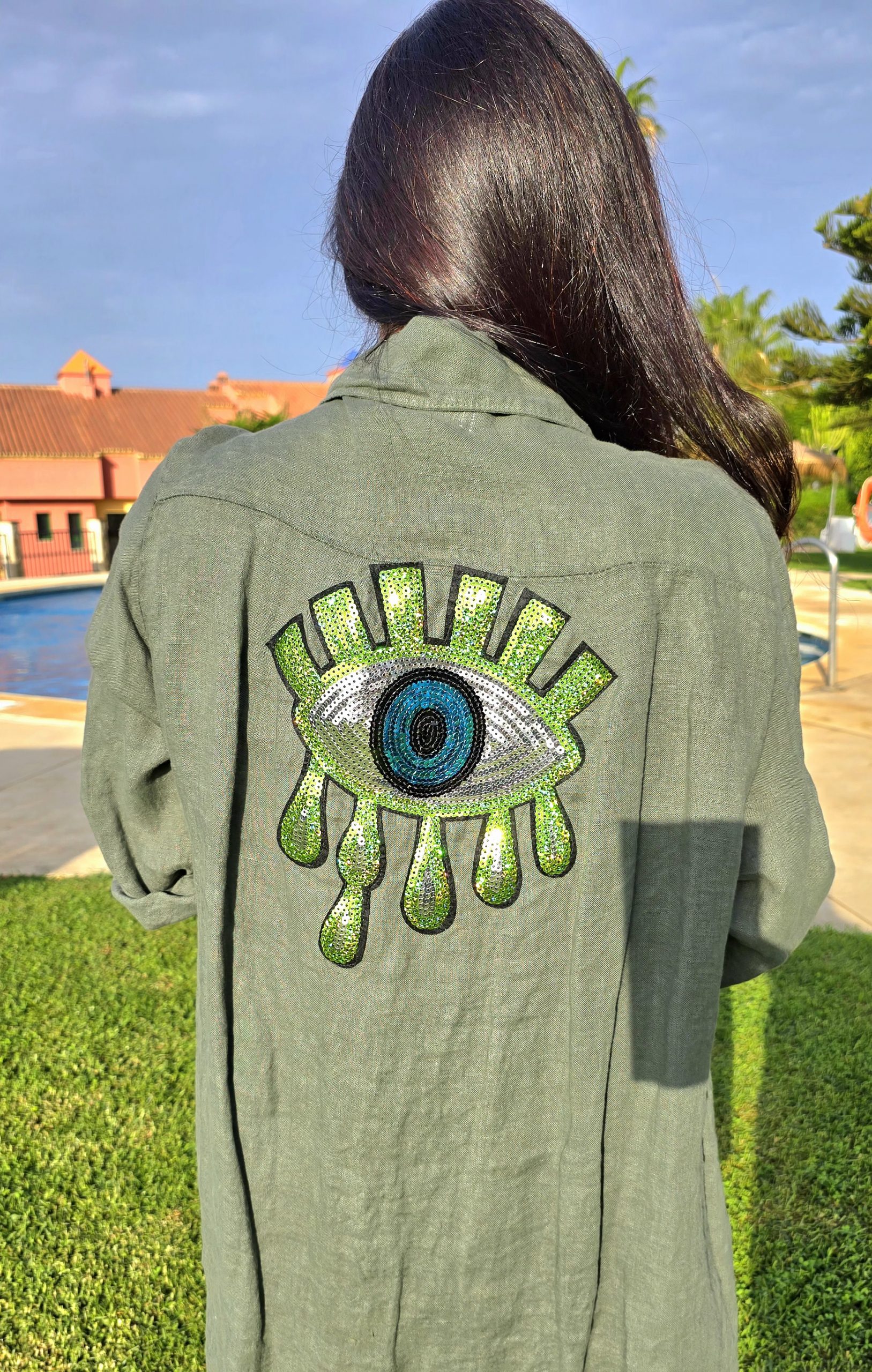 Vestido de Lino caki con logo ojo turco verde brillante - Imagen 3