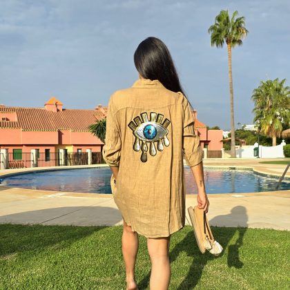 Vestido de Lino camel con logo ojo turco dorado brillante