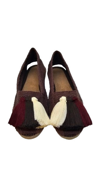 Alpargatas color marrón, borla marrón, vino y beige. - Imagen 2