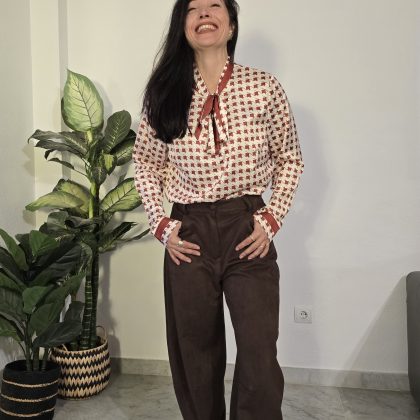 Camisa terracota lazo manga larga mujer estampada