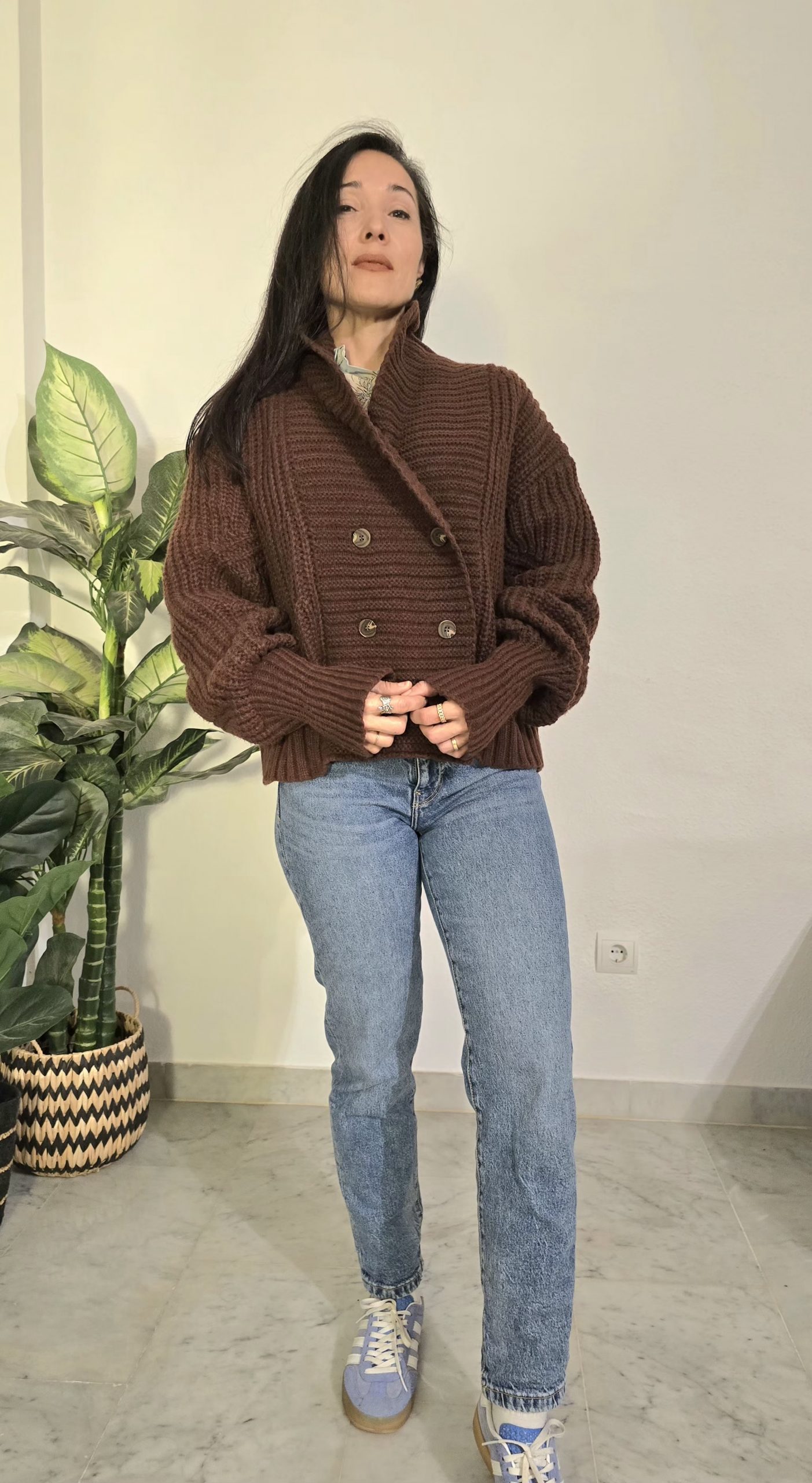 Chaqueta chocolate tejido grueso mujer