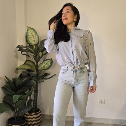 Camisa azul claro manga larga mujer grulla