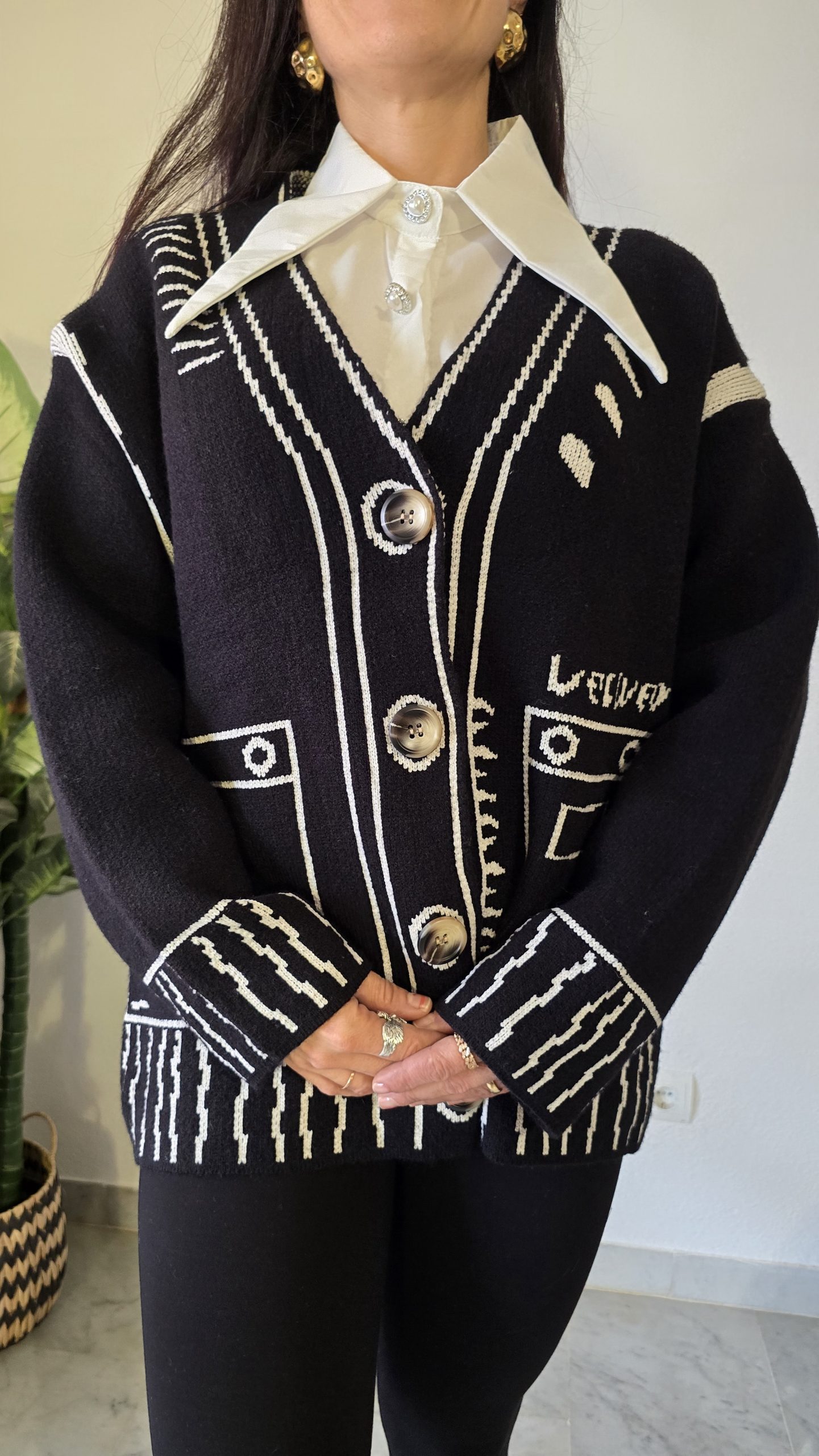 Chaqueta negra tejido suave mujer - Imagen 2