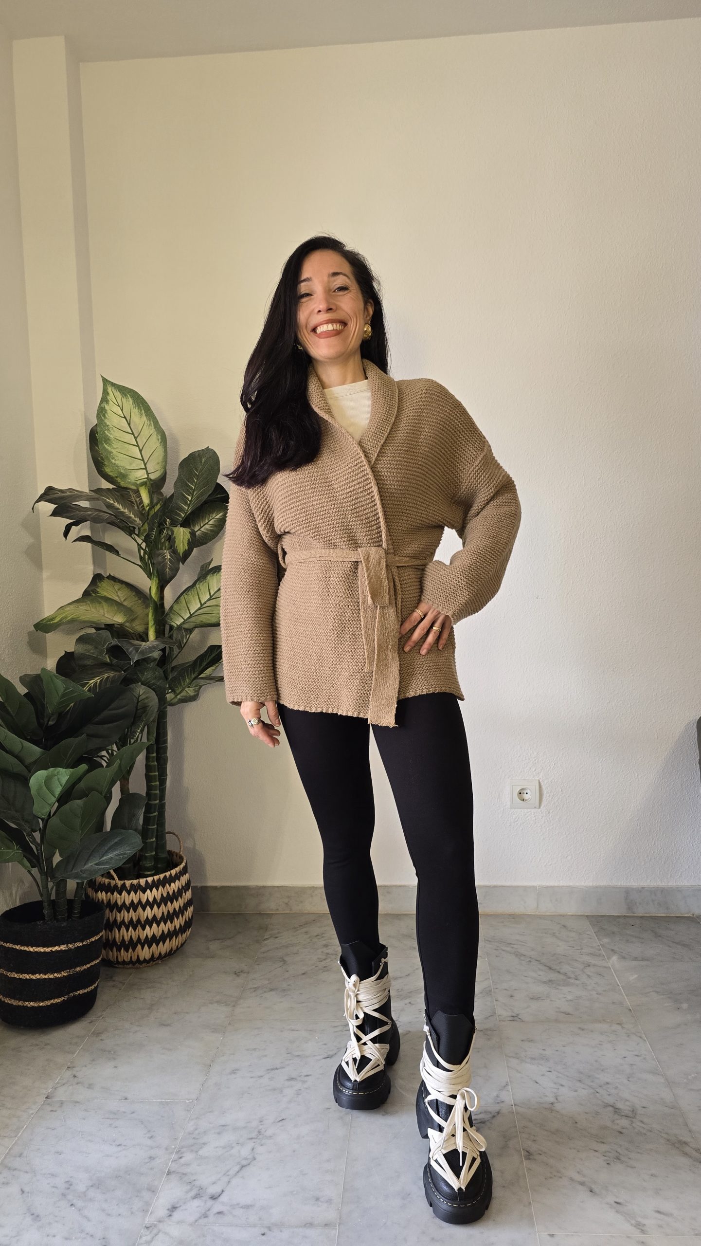 Chaqueta camel tejido grueso mujer