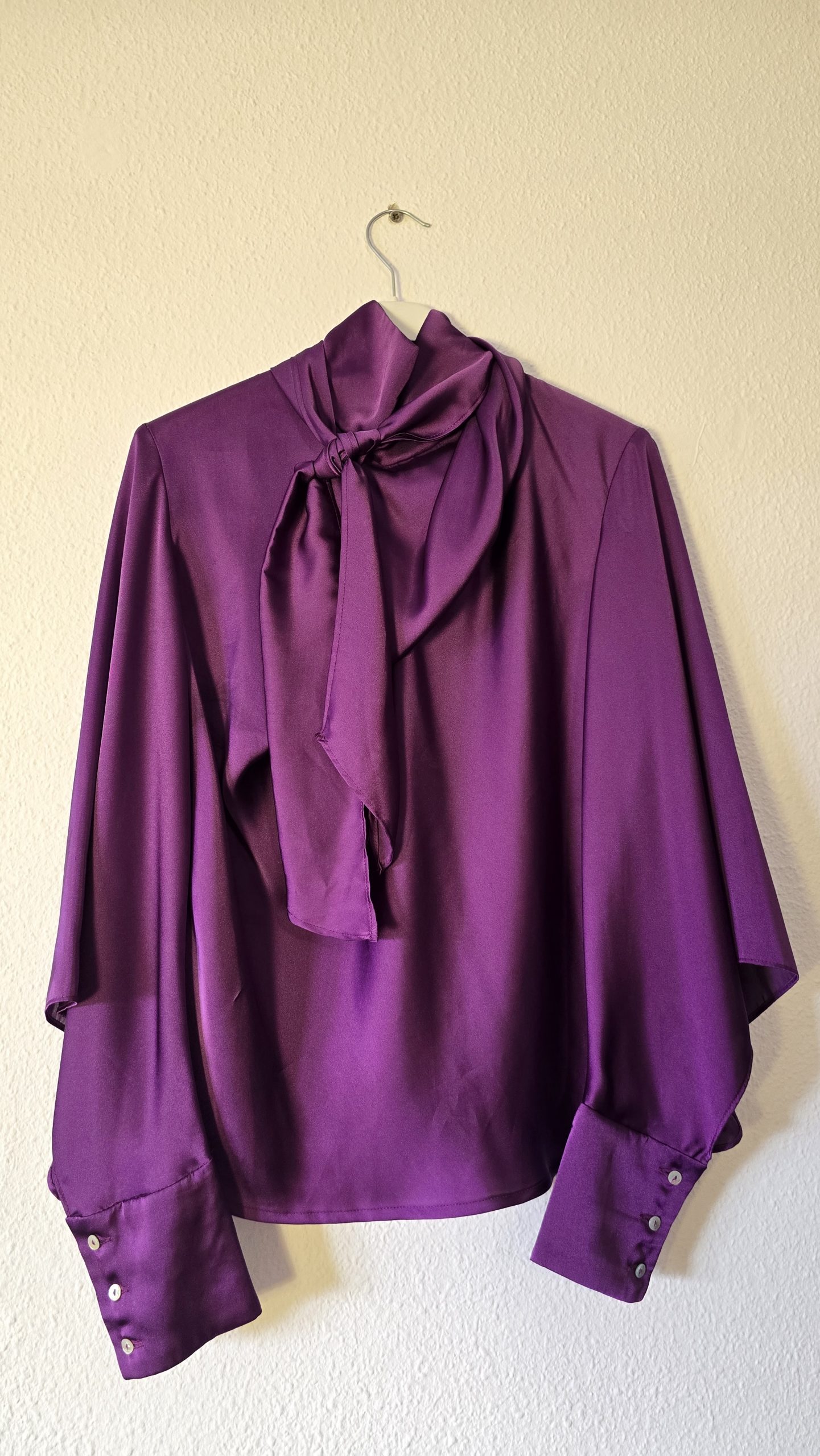 Camisa violeta lazo manga larga mujer - Imagen 6