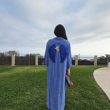 Vestido de Lino azul logo alas plateadas happy face