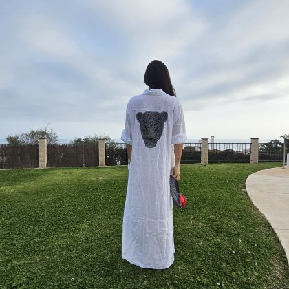 Vestido de Lino blanco logo pantera negra